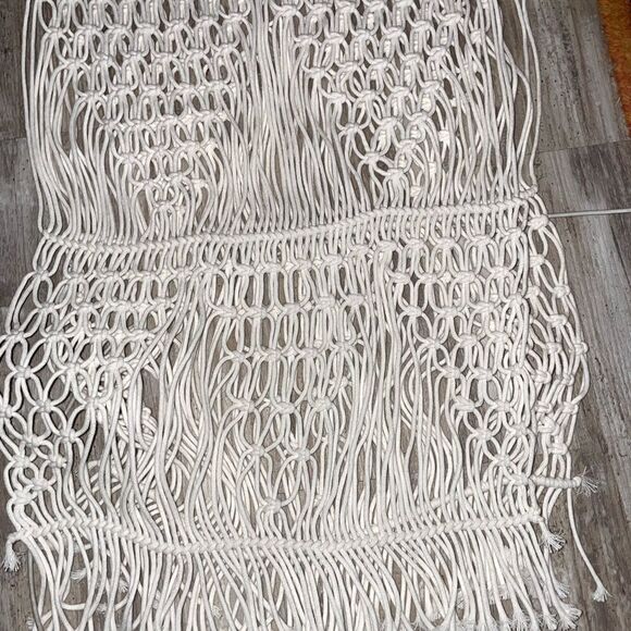 NEW OPALHOUSE MACRAME table runner 15 x 104 - Picture 2 of 12